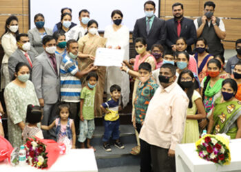 कोव्हीड कालावधीमध्ये अनाथ झालेल्या बालकांसाठीच्या कल्याणकारी योजना अर्थसहाय्याचे वितरण