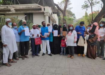 साई बिल्डरच्या फरार असलेल्या मॅनेजरचा शोध घ्या : हाजी शाहनवाझ खान