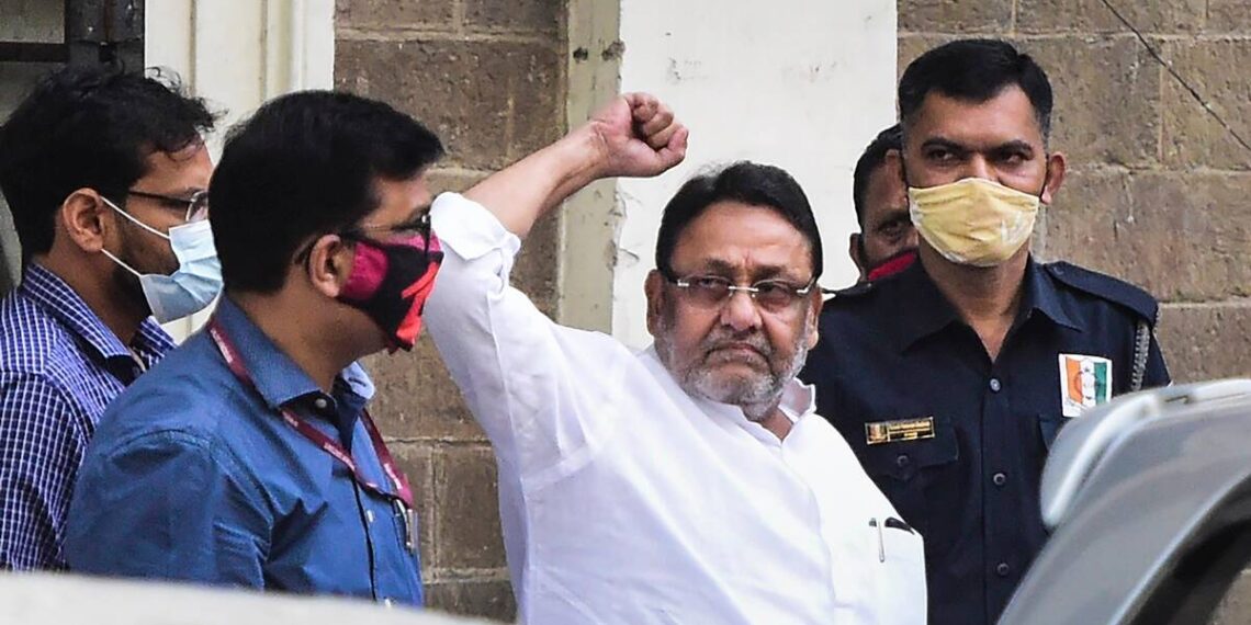 राष्ट्रवादीचे  नवाब मलिक यापुढे राहणार नामधारी मंत्री