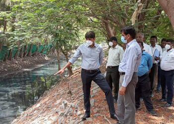 पावसाळापूर्व नाले व गटारे सफाई कामाची आयुक्तांकडून पाहणी