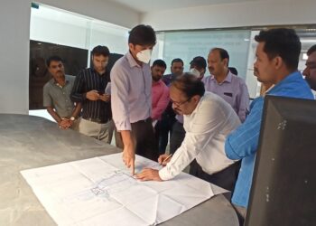 पुनर्प्रकियाकृत पाणी उद्योग समुहांना पुरविण्याची कार्यवाही महिन्याभरात : आयुक्त अभिजीत बांगर यांचे निर्देश