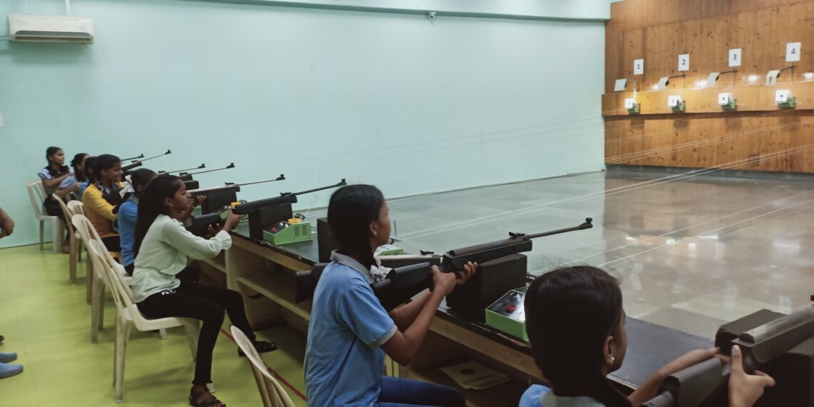 रायफल शुटिंग खेळामध्ये नमुंमपा शाळांमधील विद्यार्थी चमकणार