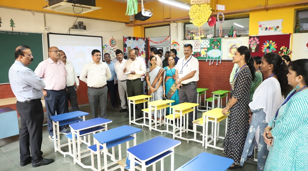 कामामध्ये निष्काळजीपणा खपवून घेतला जाणार नाही : आयुक्त नार्वेकर