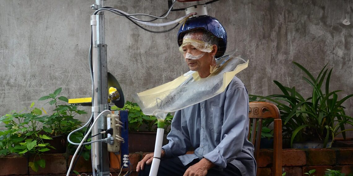 काय व्हायचे आहे मशीन की माणूस ?