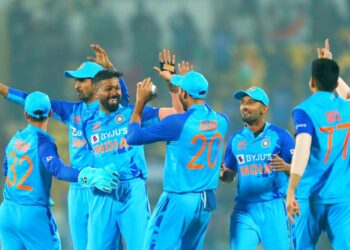 सूर्याच्या झंझावाताने लंकादहन