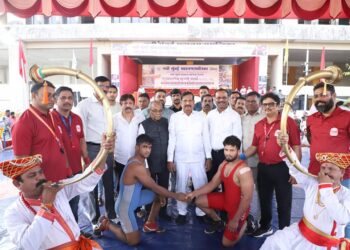 महापालिका केसरी राज्यस्तरीय कुस्ती स्पर्धेचा आ. गणेश नाईक हस्ते घणसोलीत शुभारंभ
