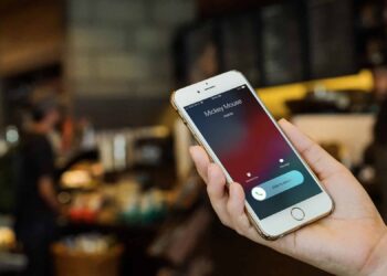 फेक कॉलपासून महिलांनी सावध राहावे