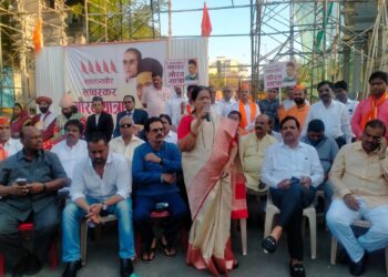 भाजप-शिवसेनेची वीर सावरकर गौरव यात्रा उत्साहात