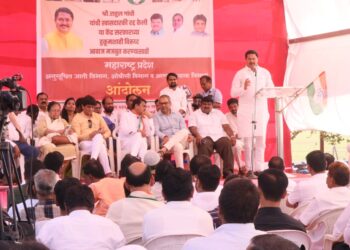 राहुल गांधीनी विचारलेल्या प्रश्नांना उत्तरे द्यायला मोदी का घाबरत आहेत? : नाना पटोले