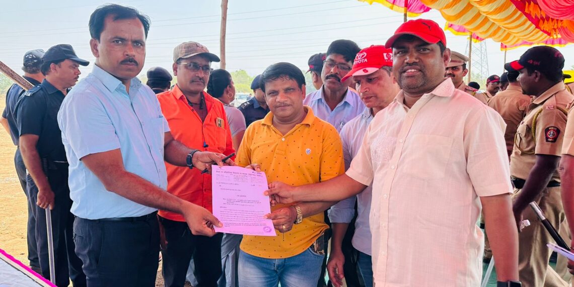 सिडकोच्या नैना प्रकल्पातील परियोजना क्र. २ अंतर्गत येणाऱ्या गावातील भूधारकांना भूखंडाचे यशस्वीरित्या वाटप