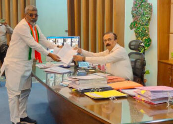 नेरूळ-जुईनगरमधील नागरी समस्या सोडवा : रविंद्र सावंत