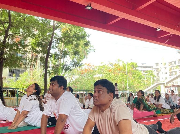 सानपाड्यात योगदिन उत्साहात साजरा