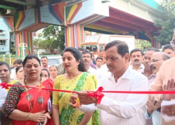 रिक्षाचालकांच्या समस्या निवारणासाठी लवकरच मुख्यमंत्र्यांसोबत बैठक : विजय नाहटा