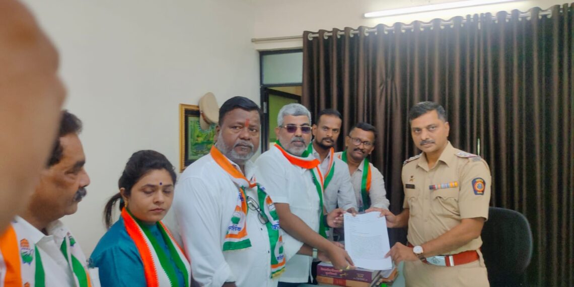 संभाजी भिंडेंना तडीपार करण्यासाठी नेरूळ कॉंग्रेसची निदर्शने