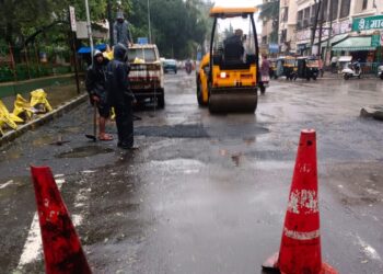 पावसाळी परिस्थितीवर आयुक्त राजेश नार्वेकर यांचे बारकाईने लक्ष