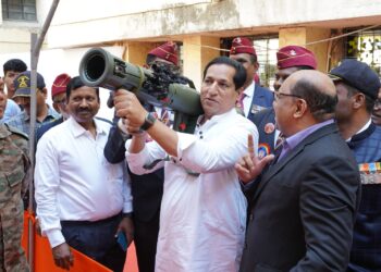 नागरिक सुरक्षित कारण सीमेवर सैनिकांचा जागता पहारा : जिल्हाध्यक्ष संदीप नाईक