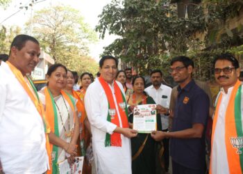 ‘गाव चलो अभियाना’त भाजपा जिल्हाध्यक्ष संदीप नाईक यांनी साधला  समाज घटकांसोबत संवाद