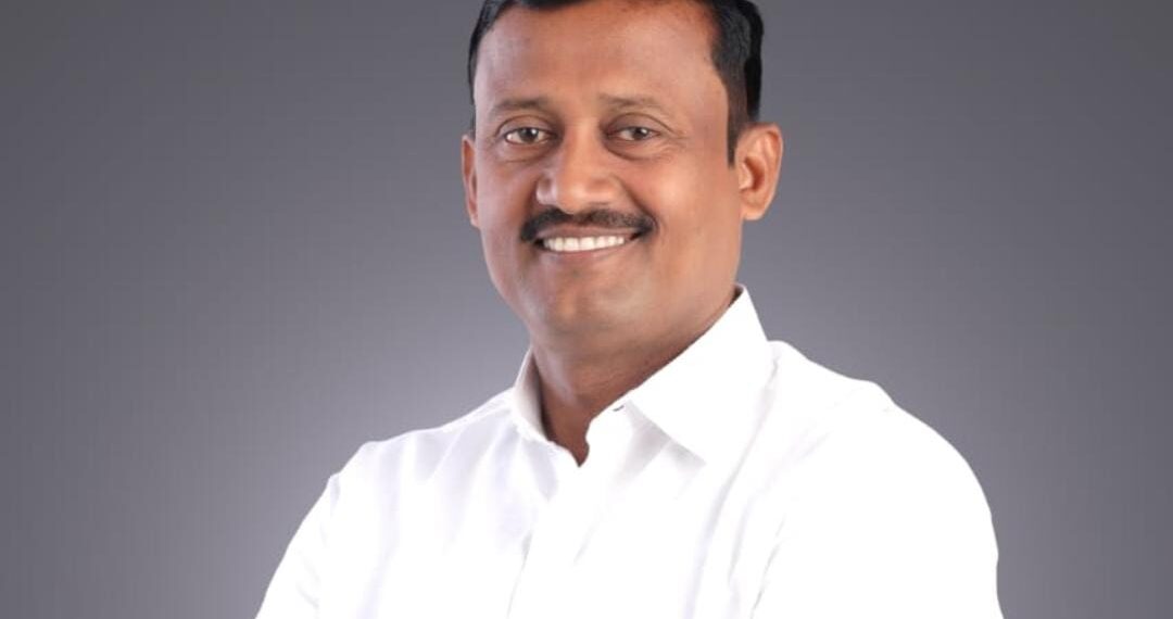 रस्त्यावरील डांबरीकरण कामाची चौकशी करा : महादेव पवार