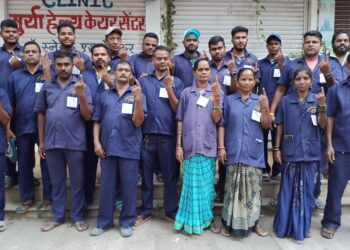 नवी मुंबईतील स्वच्छताकर्मीही करताहेत मतदान करण्याविषयीचे आवाहन