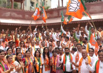 नरेंद्र मोदींच्या पंतप्रधानपदी निवडीचा नवी मुंबईत जल्लोष