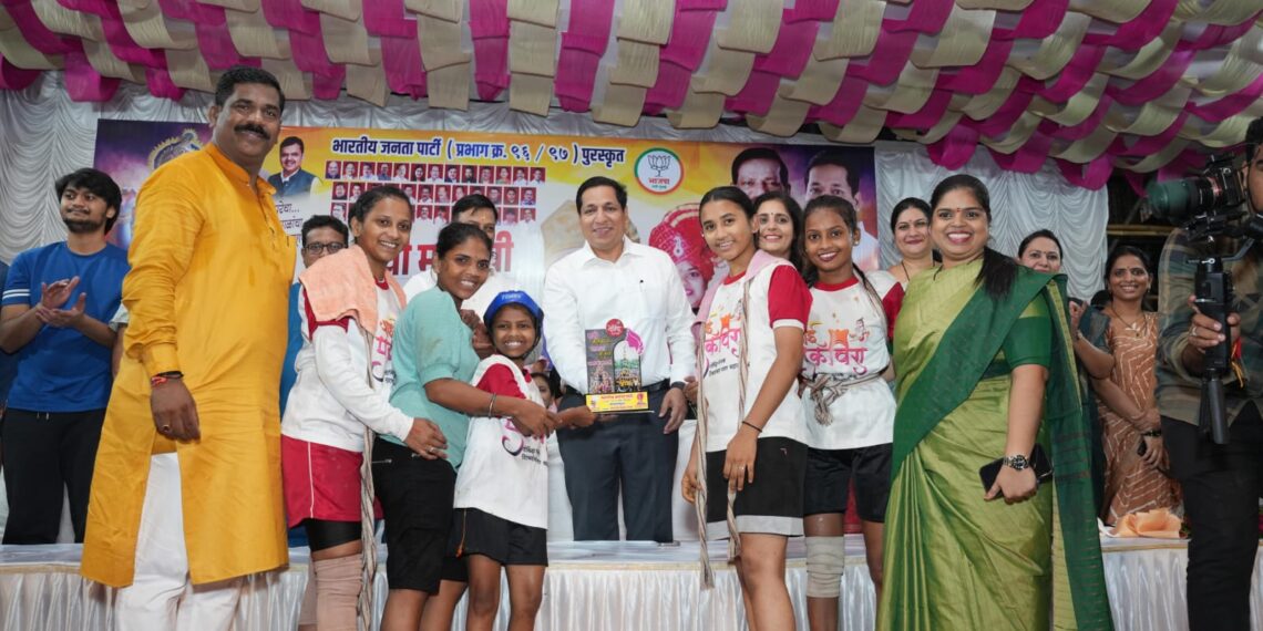 भाजपा नेरूळ प्रभाग क्रमांक ९६/९७ पुरुस्कृत यंगस्टार मित्र मंडळ आयोजित नानाची मानाची हंडी २०२४  उत्साहात