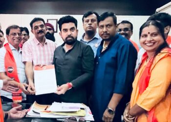 मनसेचा बेलापूर मधील कौशल्य विकास रोजगार उद्योजगता कार्यालयावर हल्लाबोल