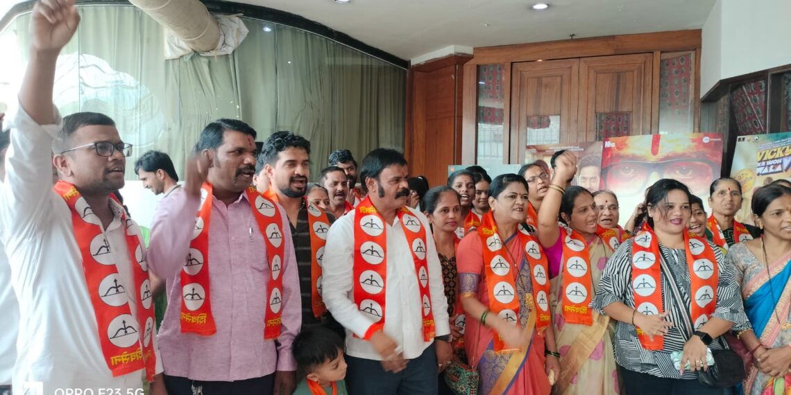 शिवसेनेकडून नवी मुंबईकरांसाठी मोफत रघुलीला मॉलमध्ये ‘धर्मवीर -२’