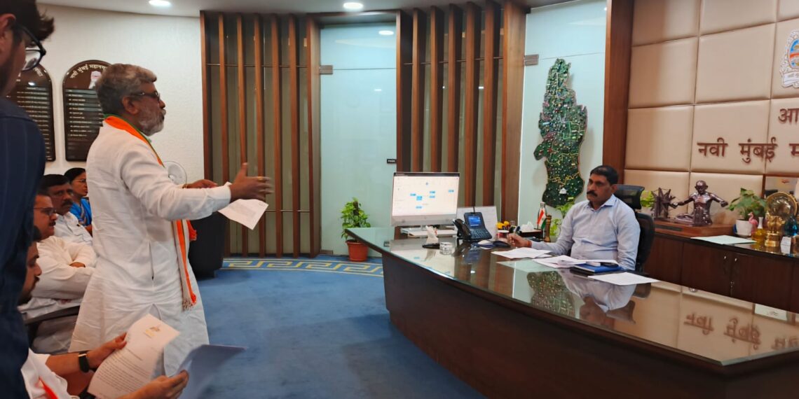 नेरूळ सेक्टर चार ते सानपाडा पामबीच भागातील केसर सॉलिटर बिल्डींगपर्यंत महापालिका प्रशासनाने सर्व्हिस रोडची निर्मिती करण्याची काँग्रेसची मागणी