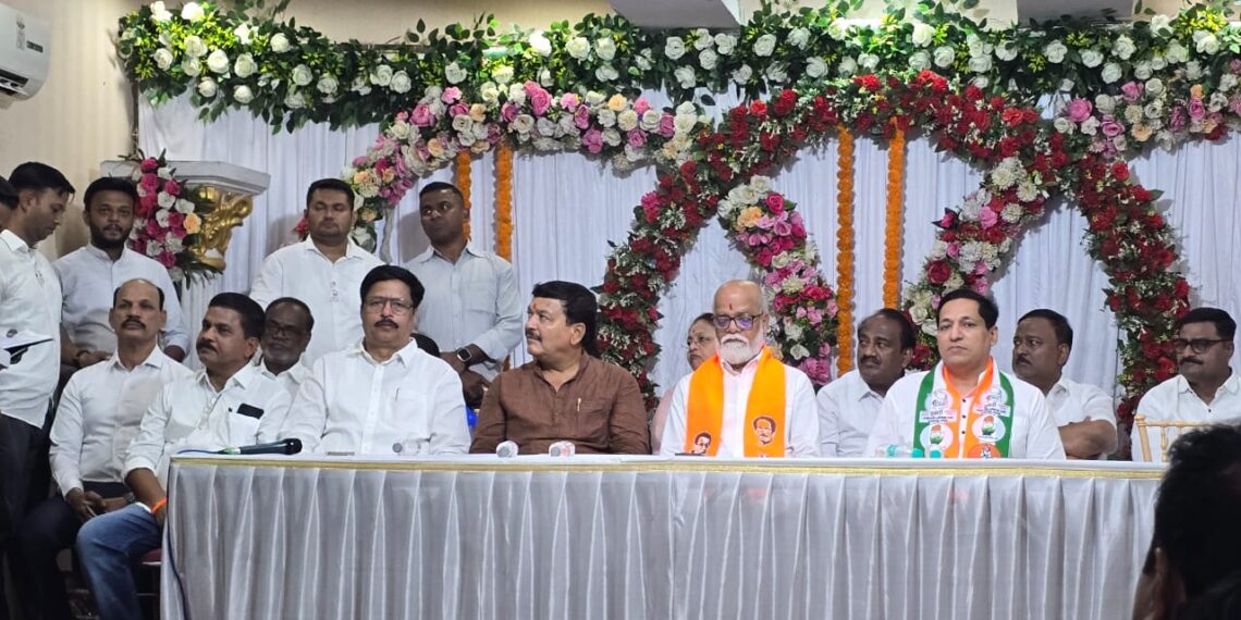 नेरूळमधील आढावा बैैठकीत लीड देण्याची कार्यकर्त्यांनी दिली ग्वाही