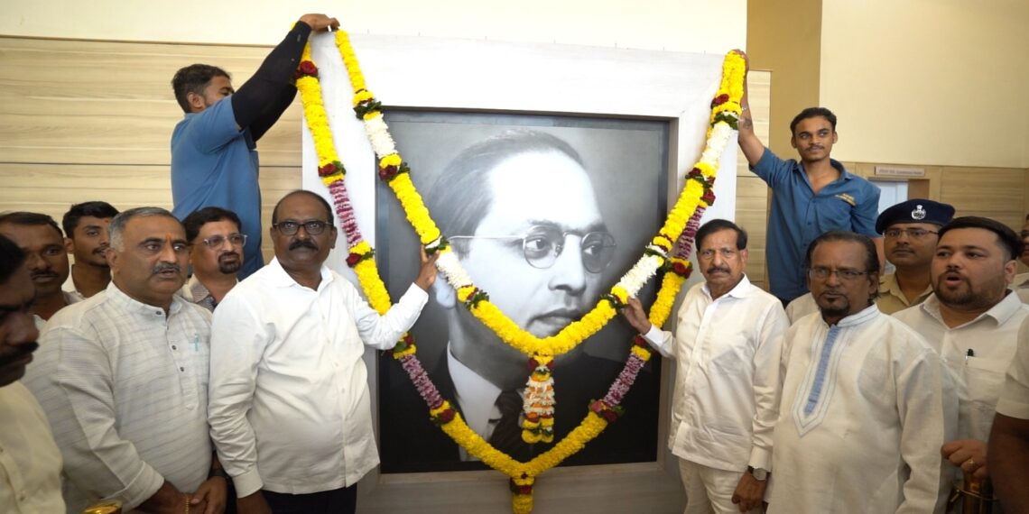 लवकरच पुन्हा सुरु होणार लोकनेते गणेश नाईकांचा जनता दरबार