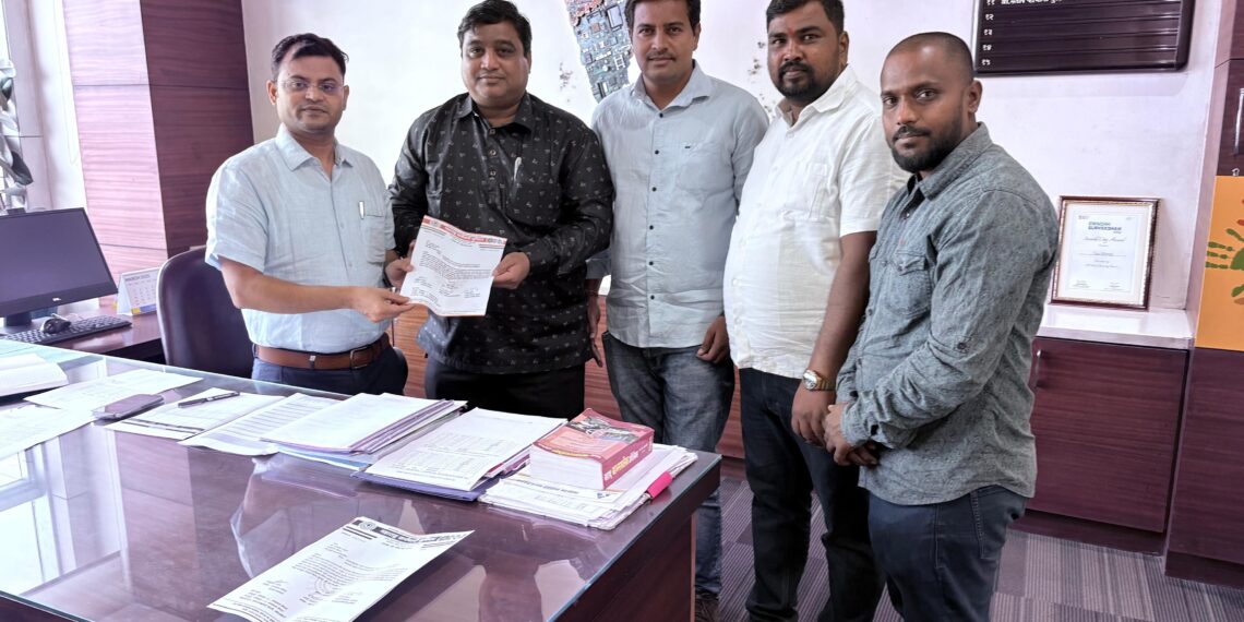 घंटागाडीवरील नाका कामगारांना मस्टरवर घेण्याची महाराष्ट्र कर्मचारी युनियनची मागणी