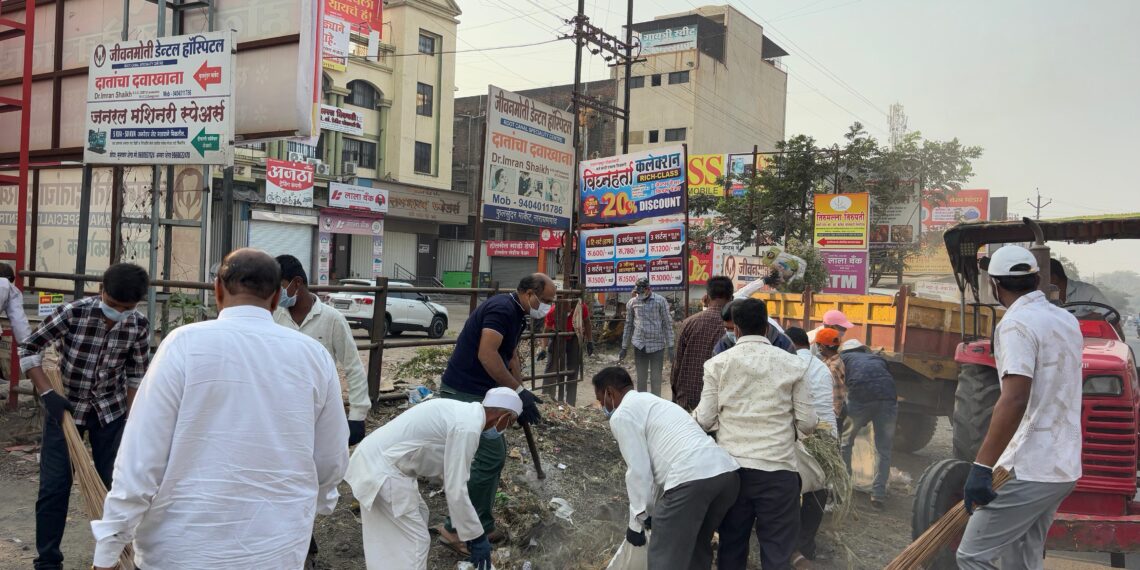 डॉ. श्री.नानासाहेब धर्माधिकारी प्रतिष्ठानच्या वतीने नारायणगाव परिसरामध्ये स्वच्छता अभियान