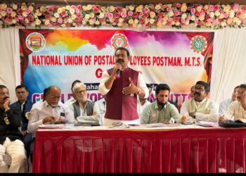 पोस्टल कर्मचाऱ्यांच्या मी सदैव मागे : महेंद्रशेठ घरत