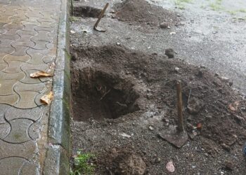 नशेडीच्या भितीने मोकळा भुखंड बंदीस्त करण्यास रहिवाशांचा सिडकोला विरोध