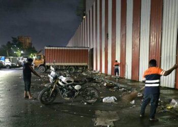 आंदोलनाच्या सांगतेनंतर रात्रीपासून पहाटेपर्यंत महापालिकेची स्पेशल ‍क्लिनींग ड्राईव्ह