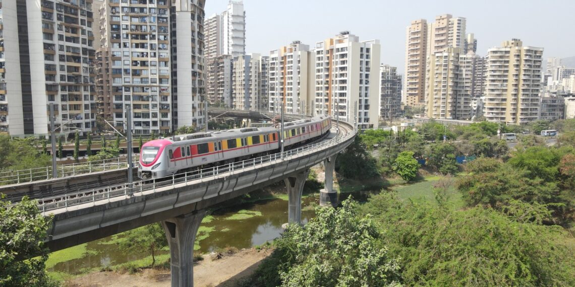 नवी मुंबई मेट्रोने पहिल्या २ वर्षांत गाठला १ कोटीहून अधिक प्रवासी संख्येचा टप्पा