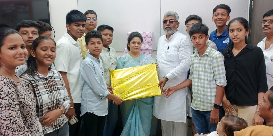 गडकिल्ले स्पर्धेत शिवकृप्पा तर रांगोळी स्पर्धेत वैष्णवी कुटाळे अव्वल