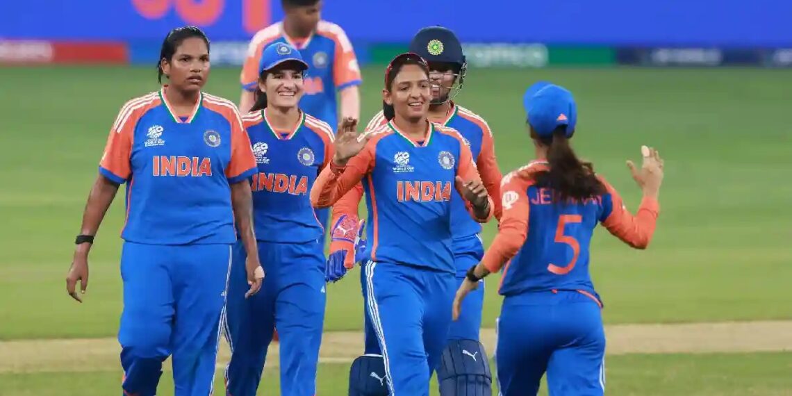 सलग चौथ्या टी-२० सामन्यात भारतीय महिलांकडून लंकादहन