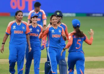 सलग चौथ्या टी-२० सामन्यात भारतीय महिलांकडून लंकादहन