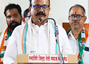 काँग्रेस प्रदेशाध्यक्ष हर्षवर्धन सपकाळ मातोश्रीवर