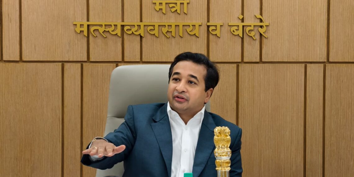 महाराष्ट्र सागरी मंडळाच्या कामकाजाचा मंत्री नितेश राणे यांच्याकडून सखोल आढावा