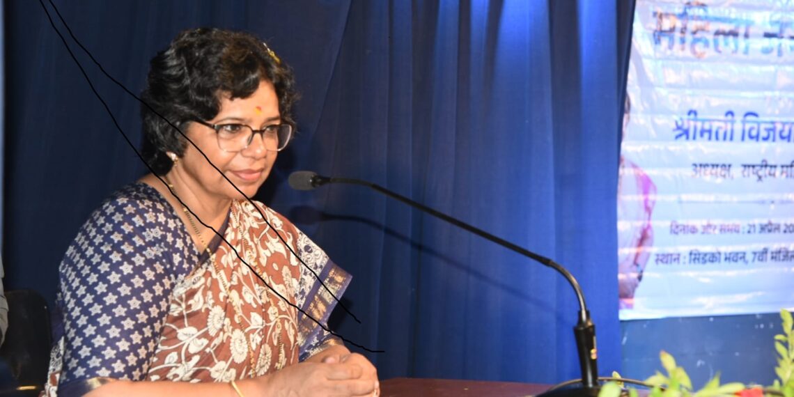 महिलांचा कायदा व प्रशासनावर विश्वास वाढविणे महत्वाचे : विजया रहाटकर