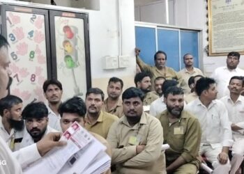 राज्यात १.४० लाखांहून अधिक रिक्षा-टॅक्सी चालक मराठीत पास