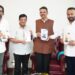 ‘बँकांविषयी सर्वकाही’चे मुख्यमंत्र्यांच्या हस्ते अनावरण