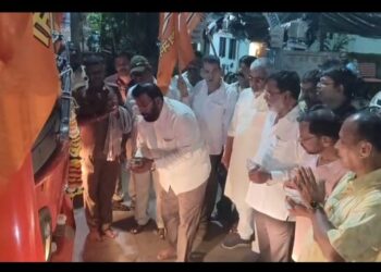गणेशभक्तांच्या कोकणवारीला शिवसेनेचा ‘मोफत एसटी’चा आधार!